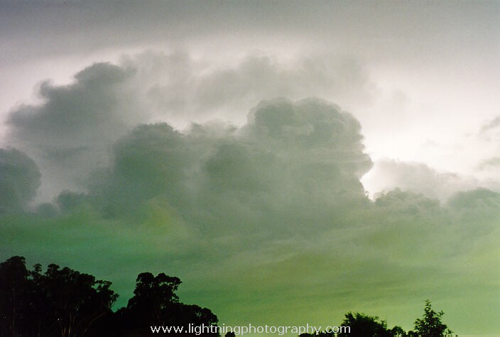 Lightning Image 1995021008