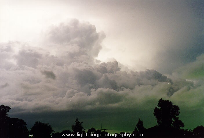 Lightning Image 1995021010