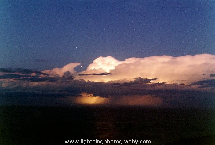 Lightning Image 1996123135