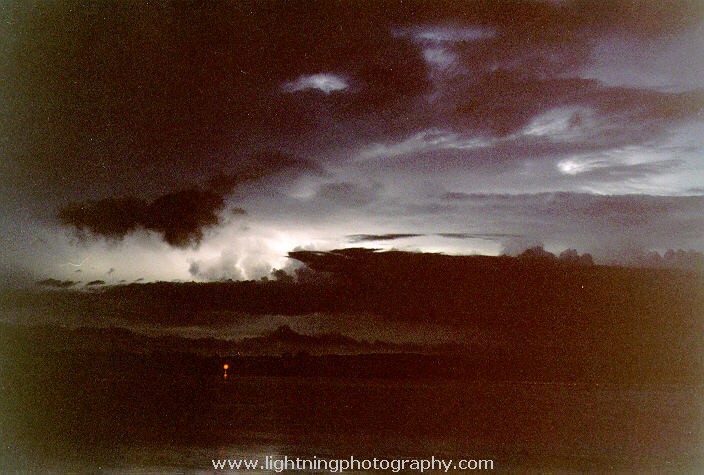 Lightning Image 1997122612