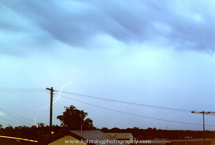 Lightning Image 1998020413