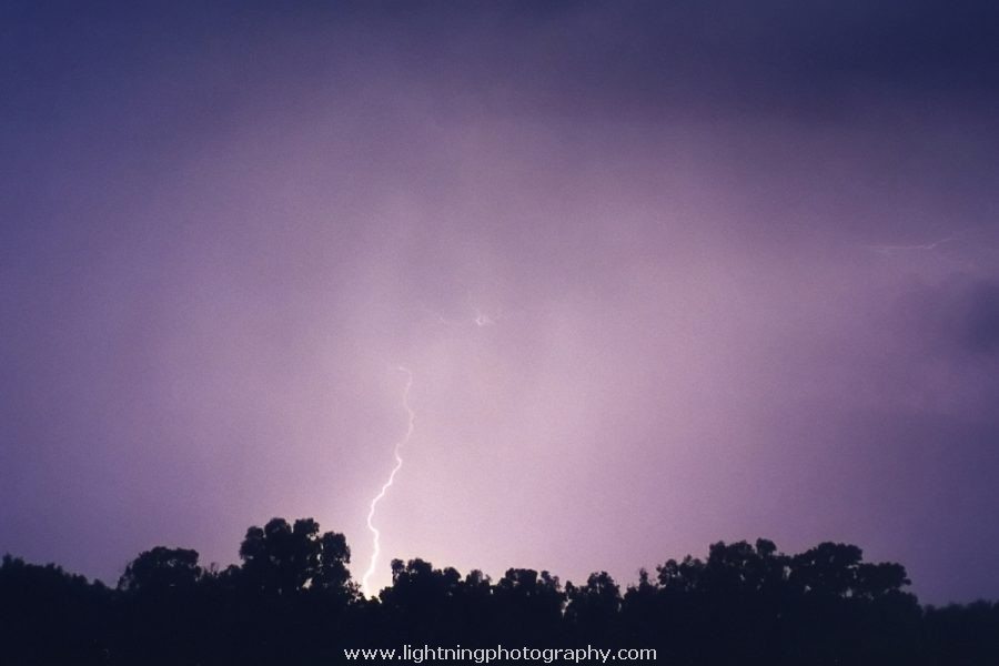 Lightning Image 1999013036
