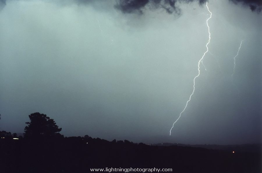 Lightning Image 2000102543