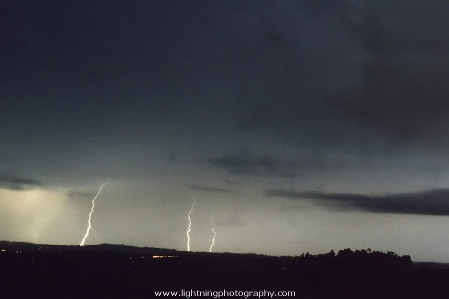 Lightning Image 2000102636