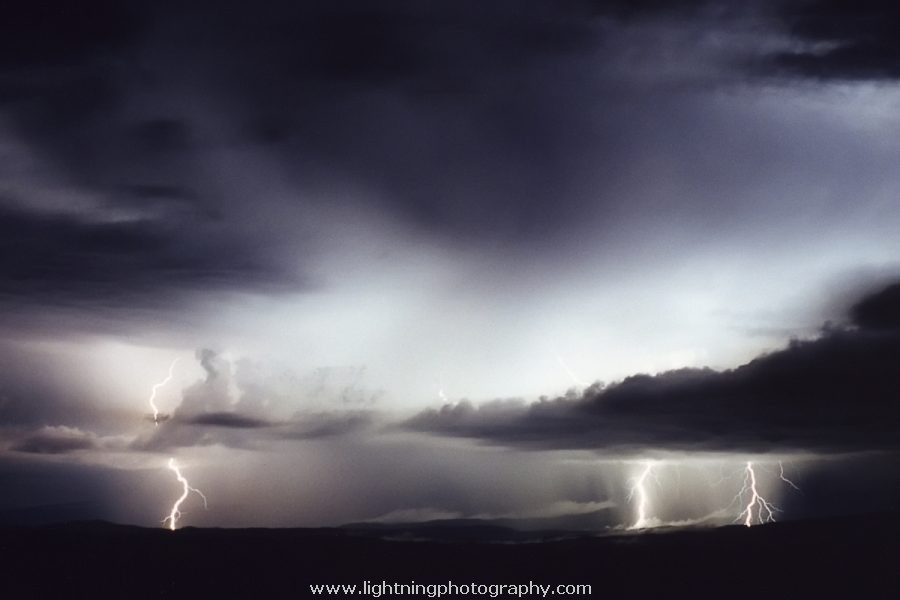 Lightning Image 2000102707