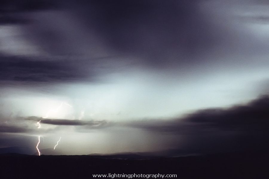 Lightning Image 2000102708