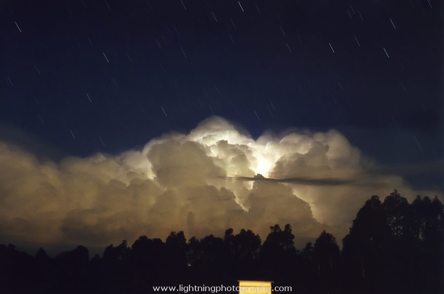 Lightning Image 2000110434