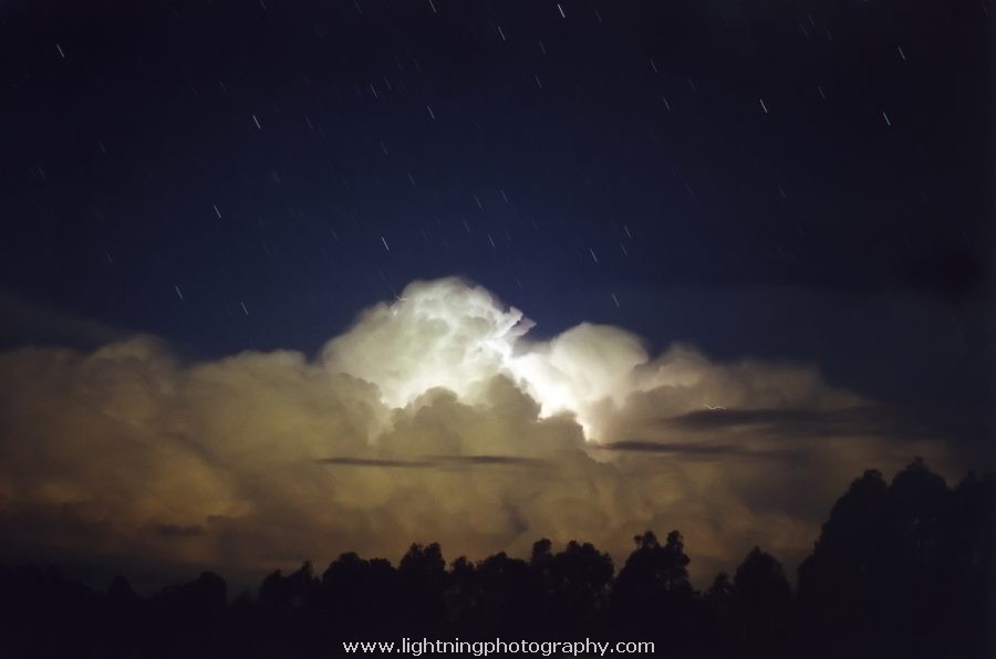 Lightning Image 2000110436