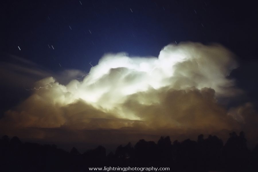 Lightning Image 2000110445