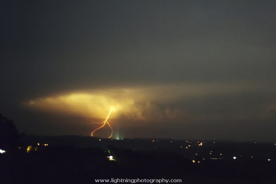 Lightning Image 2000121205