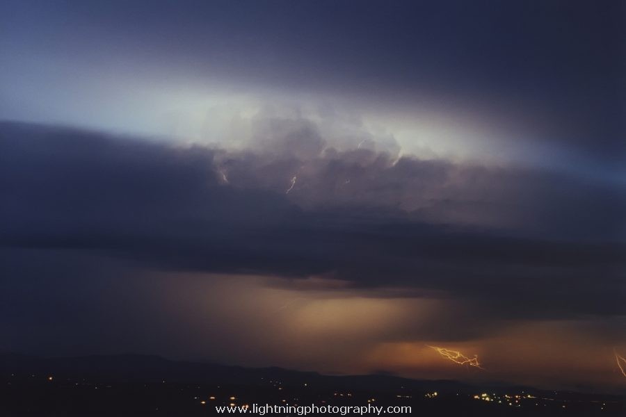 Lightning Image 2001011727