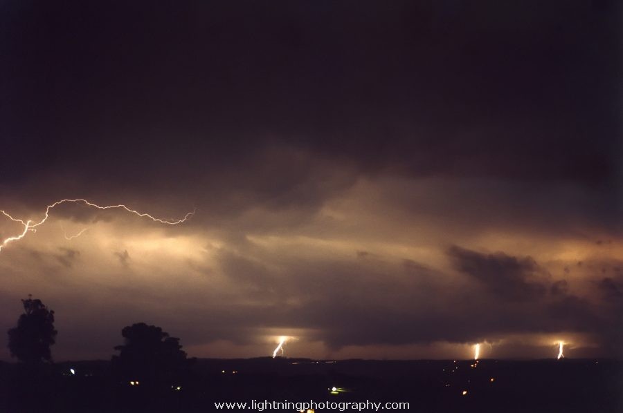 Lightning Image 2001090107