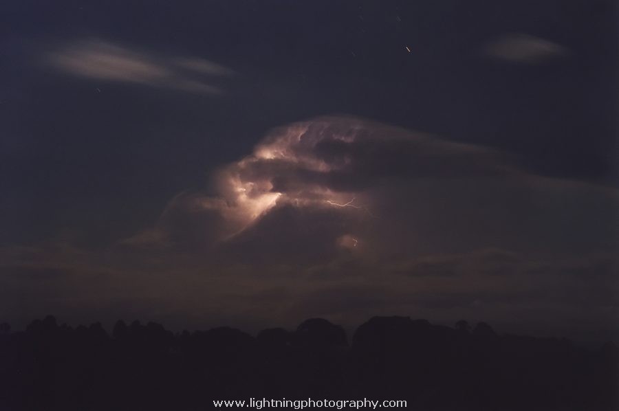 Lightning Image 2001100411