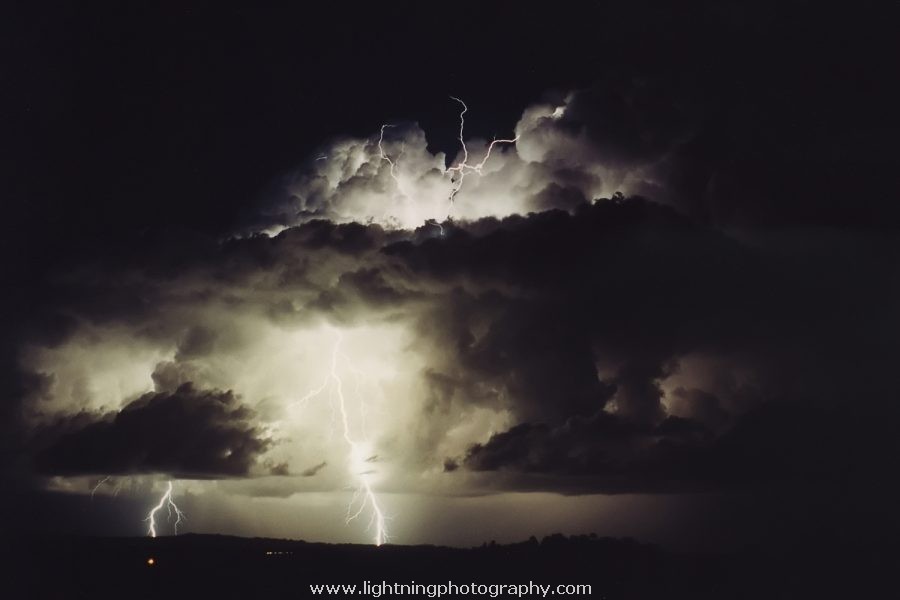 Lightning Image 2001101901