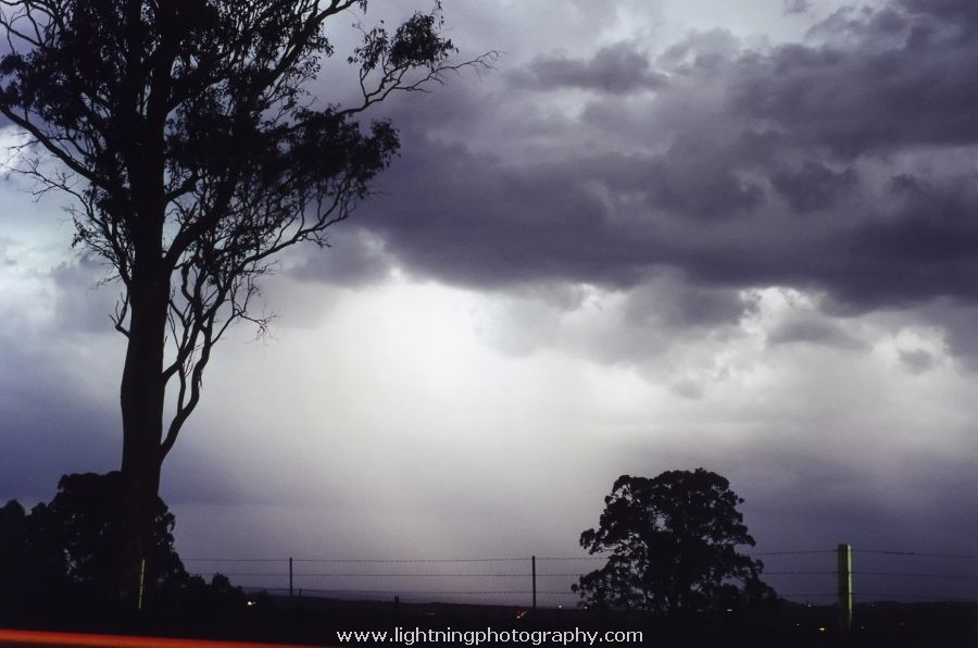 Lightning Image 2001111814