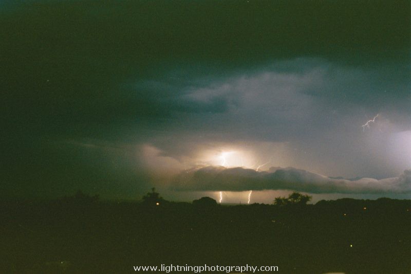 Lightning Image 2003010819