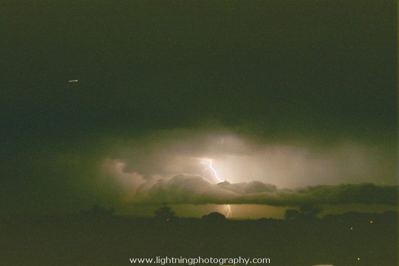 Lightning Image 2003010820