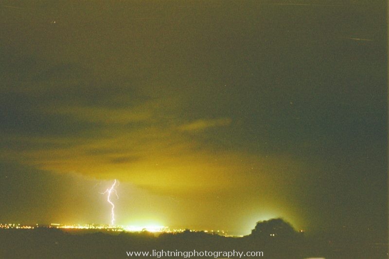 Lightning Image 2003010828