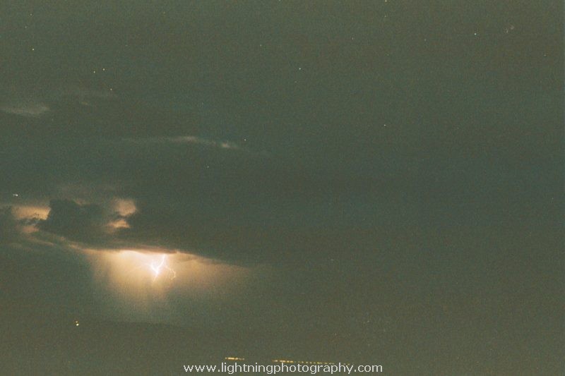 Lightning Image 2003010836