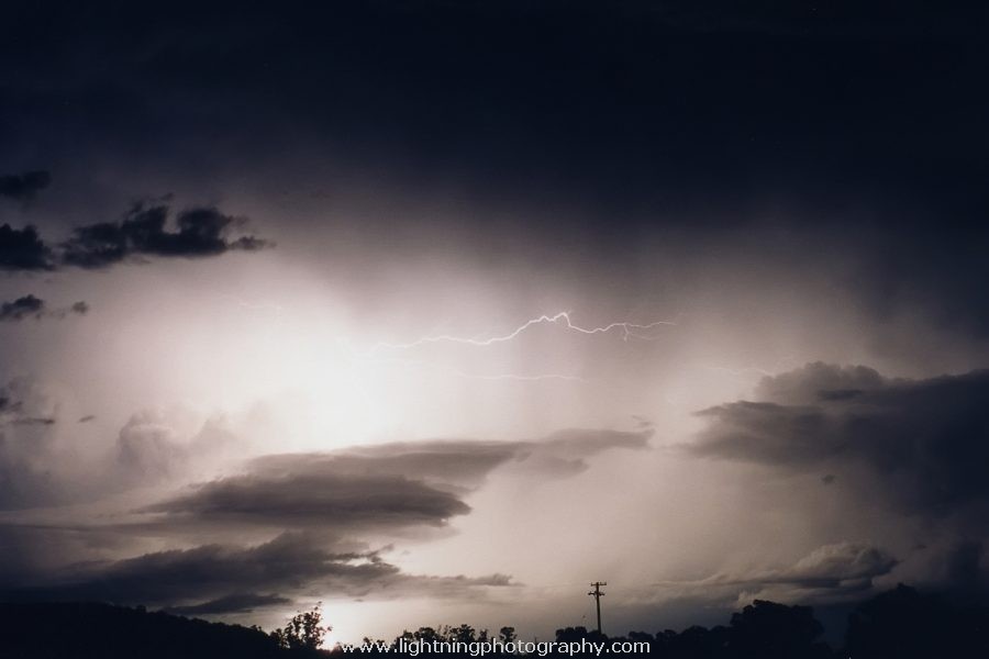 Lightning Image 2003032238