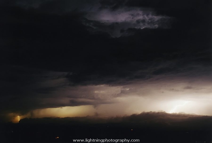 Lightning Image 2004012709