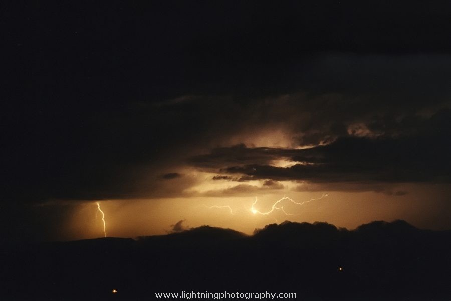 Lightning Image 2004012715