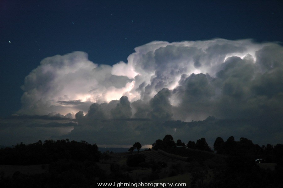 Lightning Image 2004072913
