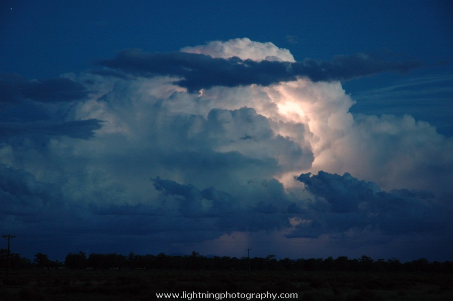 Lightning Image 20041208108