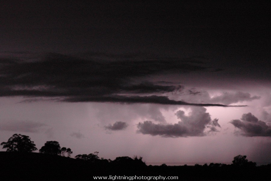 Lightning Image 2004120915