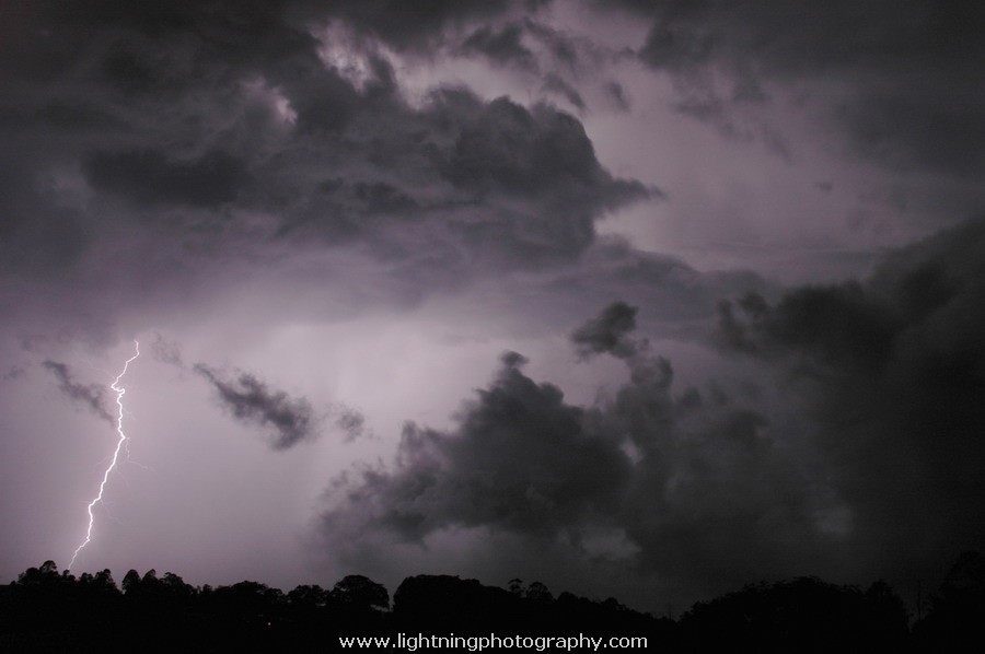 Lightning Image 2005021721