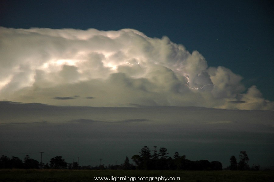 Lightning Image 2005032516