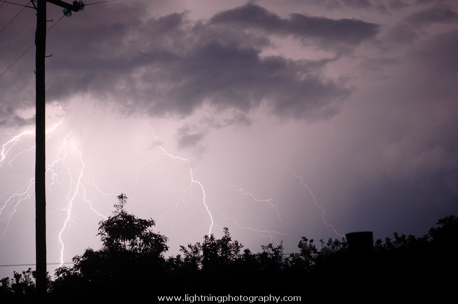 Lightning Image 2005092609