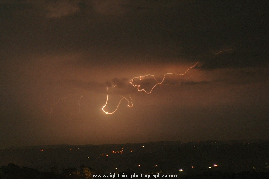 Lightning Image 2005092619