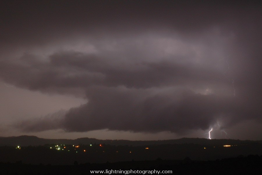 Lightning Image 2005102444