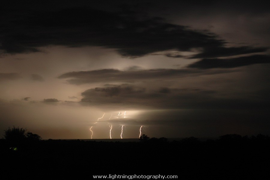 Lightning Image 2005102553