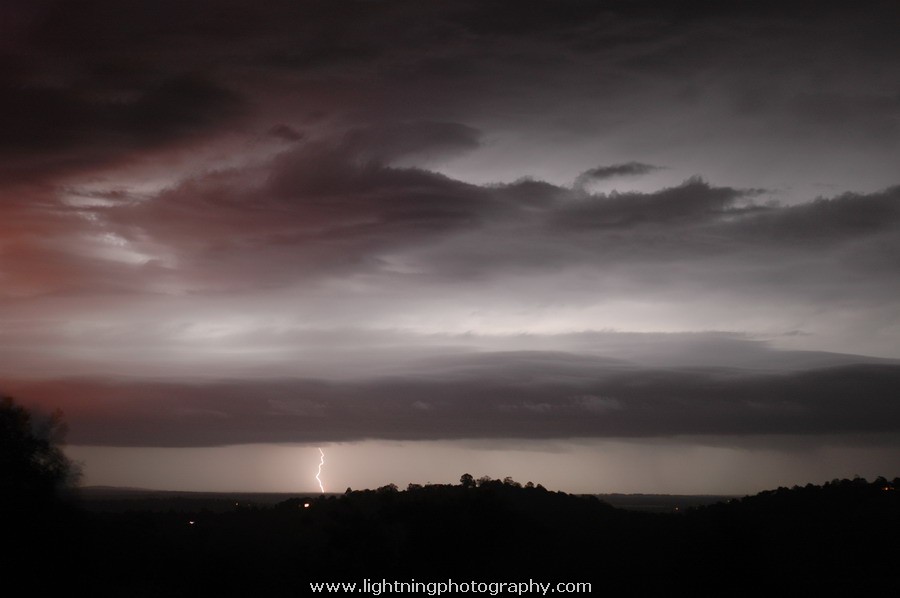 Lightning Image 2005102563