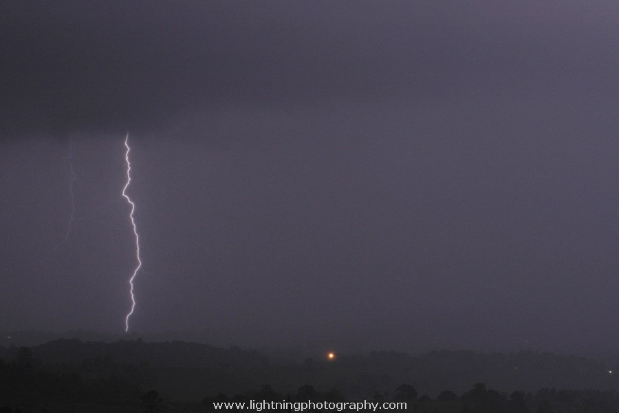 Lightning Image 2005102733