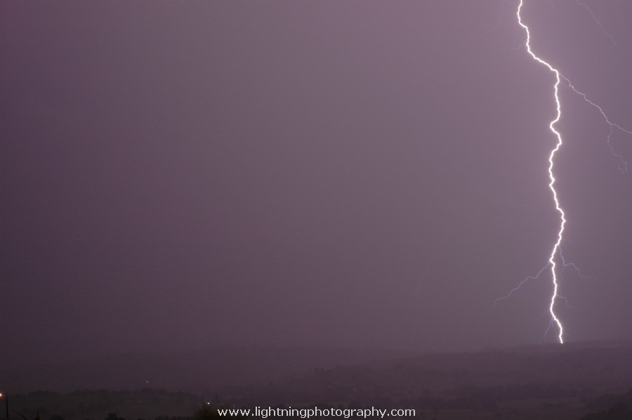 Lightning Image 2005102740