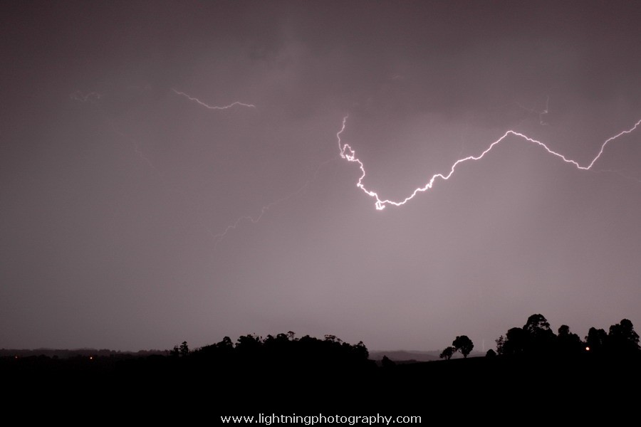 Lightning Image 2005102742