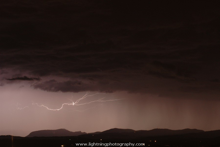 Lightning Image 2005102751