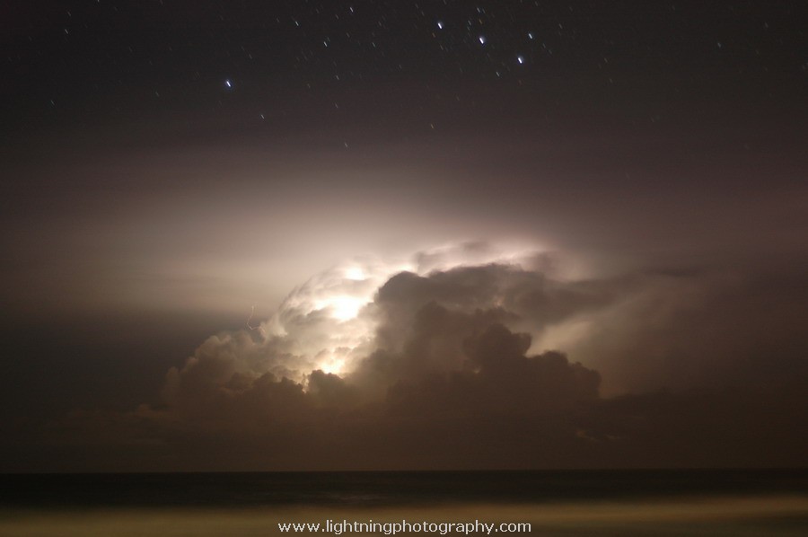 Lightning Image 2005112766