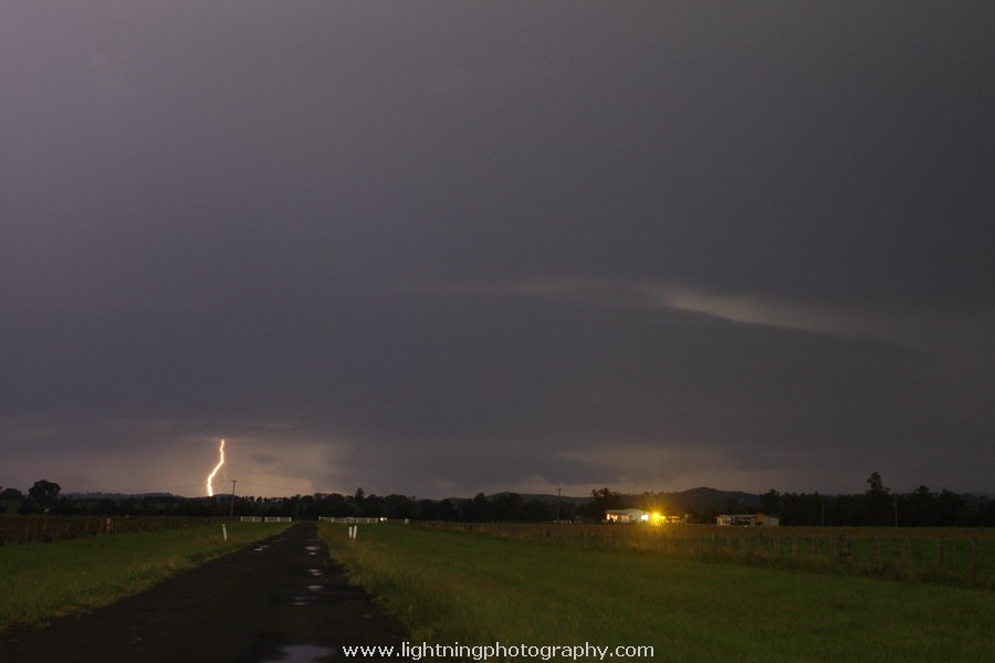 Lightning Image 2005121352