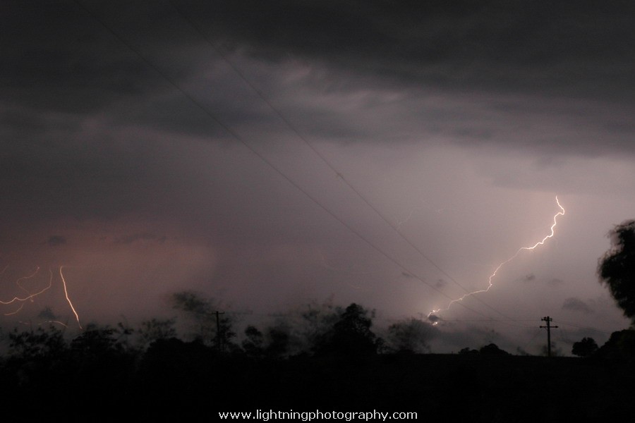 Lightning Image 2006010337