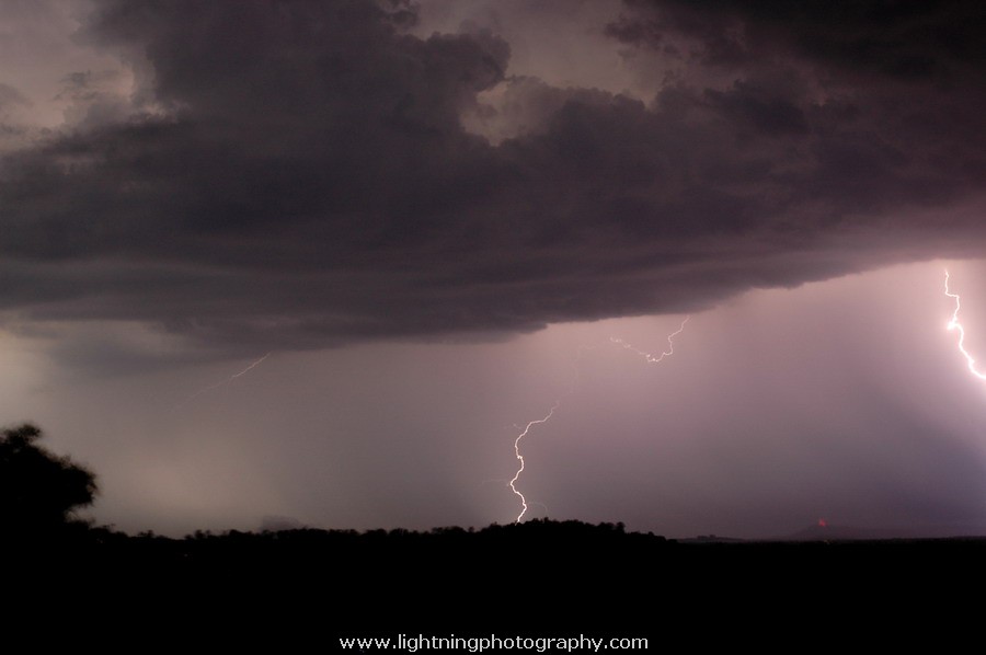 Lightning Image 2006010342