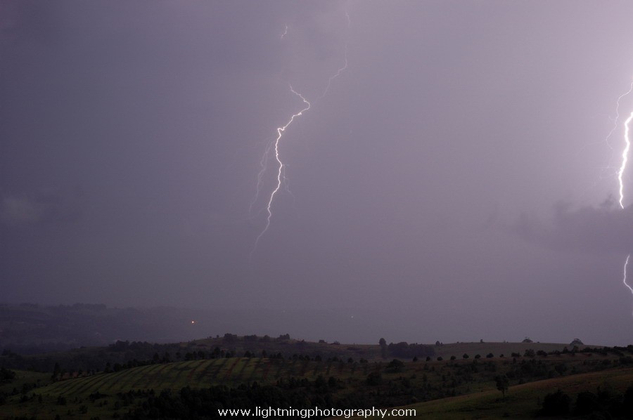 Lightning Image 2006010356