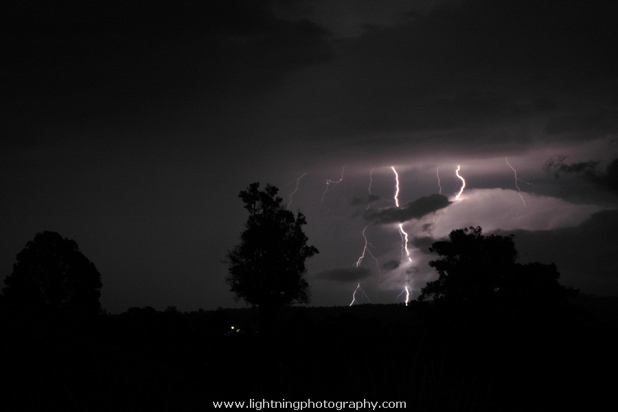 Lightning Image 2006010371