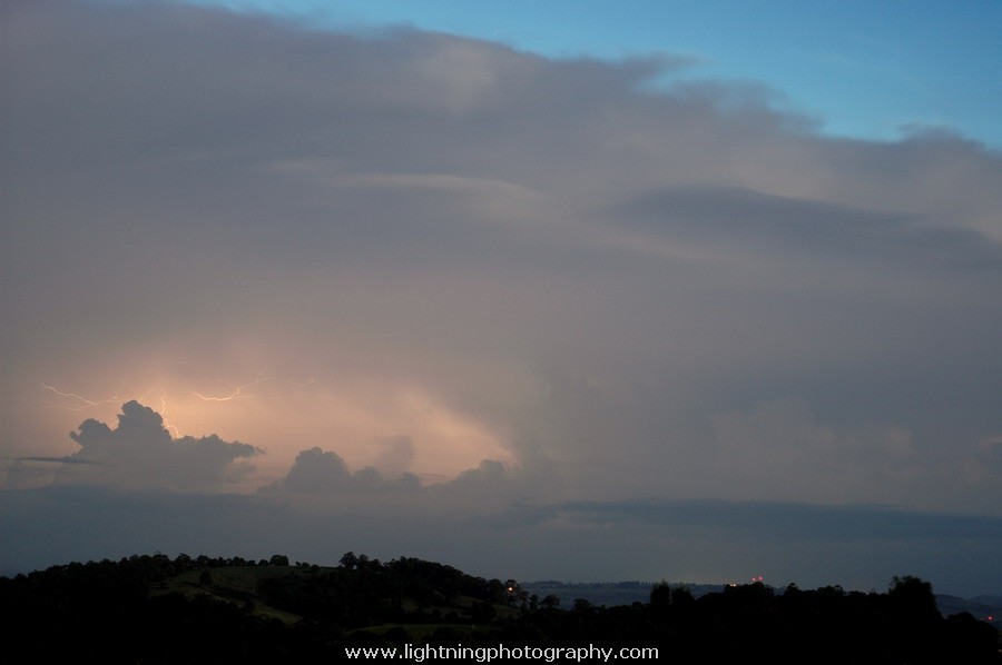 Lightning Image 2006011211