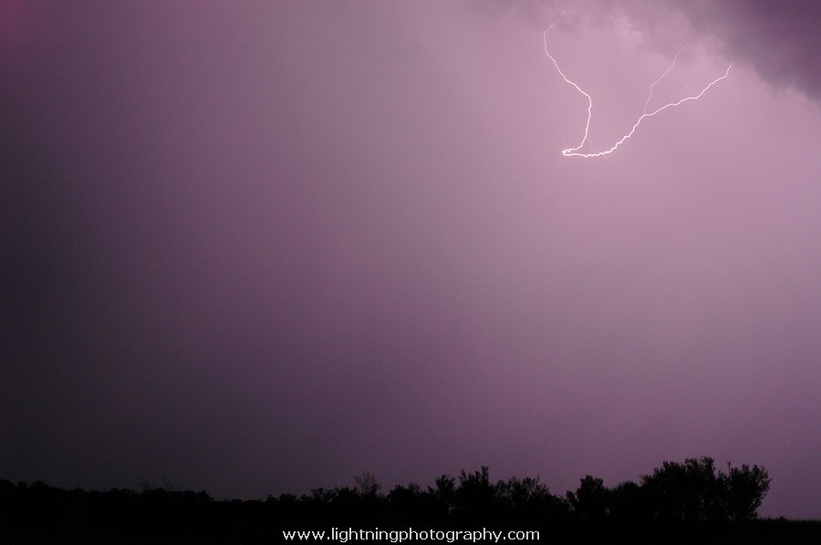 Lightning Image 2006020476