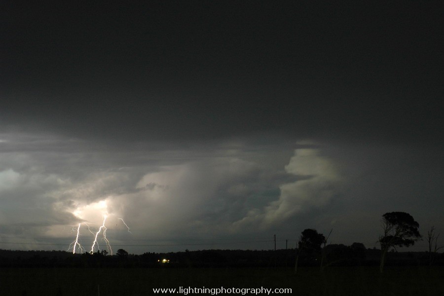 Lightning Image 2006021328