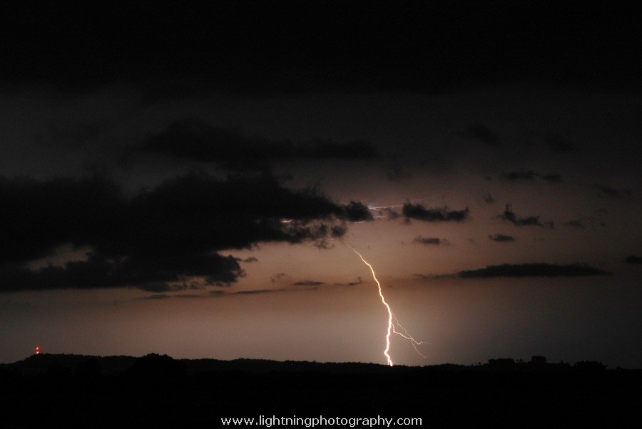 Lightning Image 2006021343